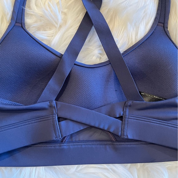 NWOT VICTORIA SECRET SPORT BLUE ACTIVE SPORTS BRA SIZE S - Picture 3 of 10